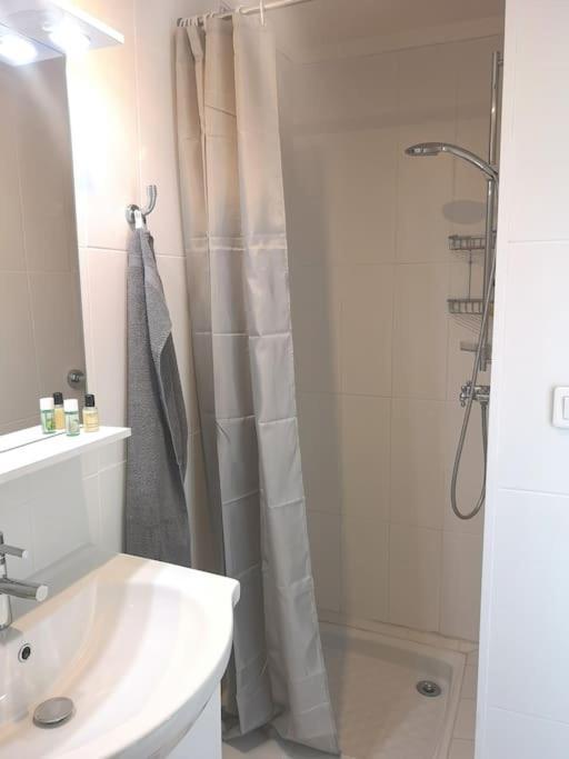 Le Studio Charmant A 20Min De Paris Villennes-sur-Seine Exteriör bild