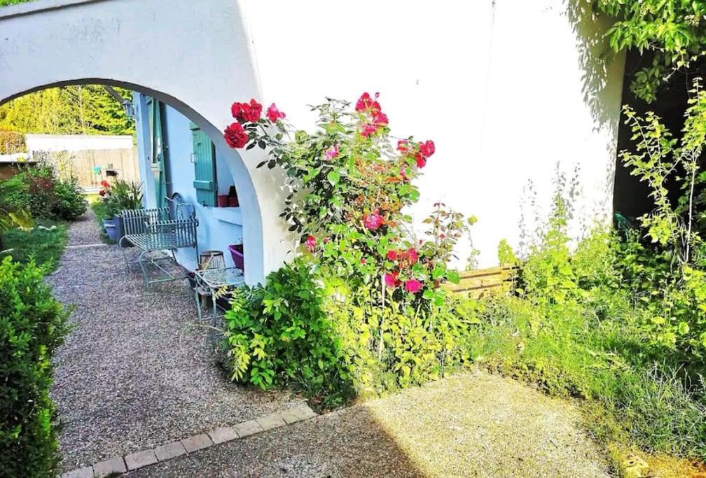 Le Studio Charmant A 20Min De Paris Villennes-sur-Seine Exteriör bild